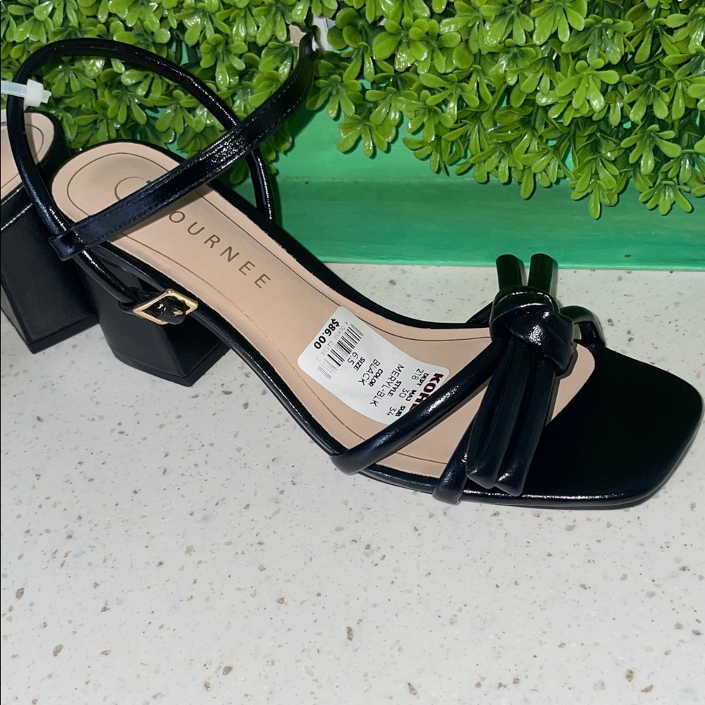 Journee Black Strappy block heels